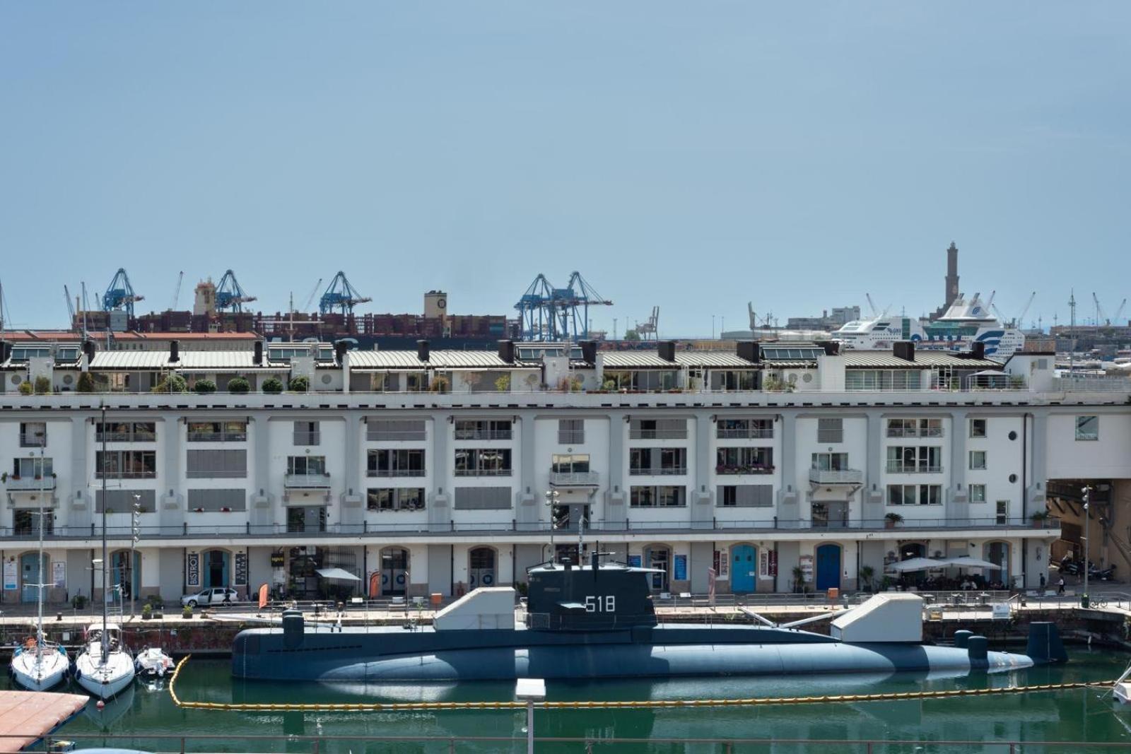 Port View Hotel Genoa Exterior photo