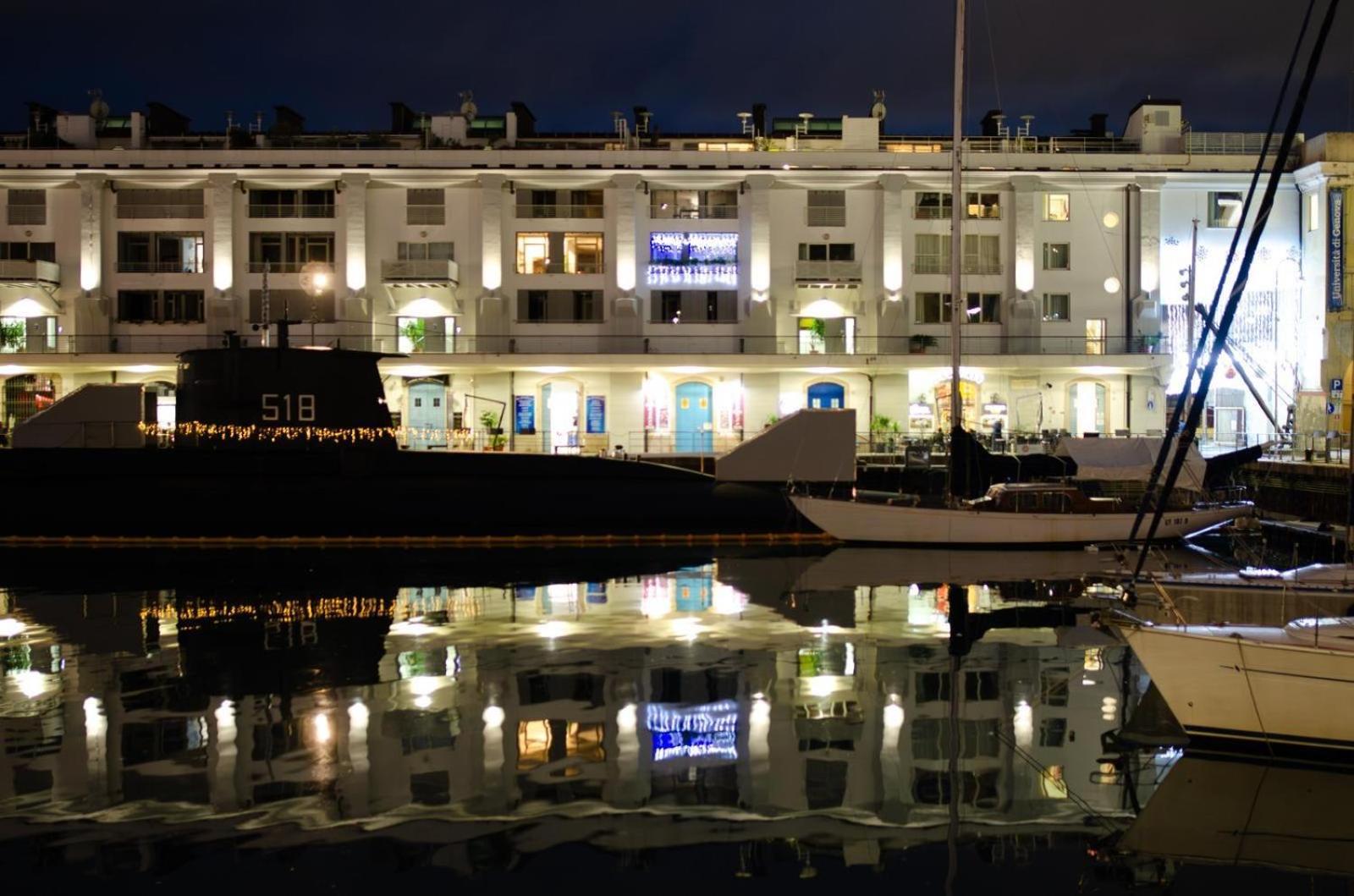 Port View Hotel Genoa Exterior photo
