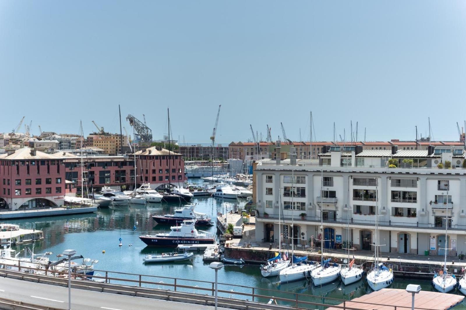 Port View Hotel Genoa Exterior photo