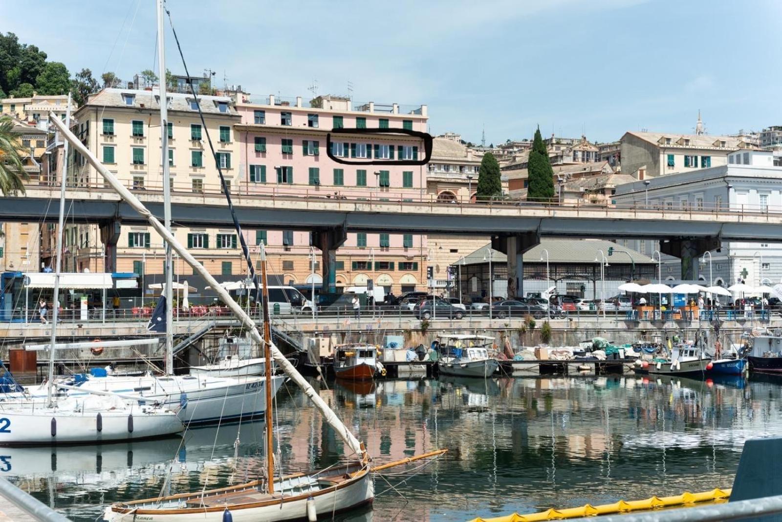 Port View Hotel Genoa Exterior photo